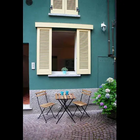 House Torre * マンデッロ・デル・ラーリオ